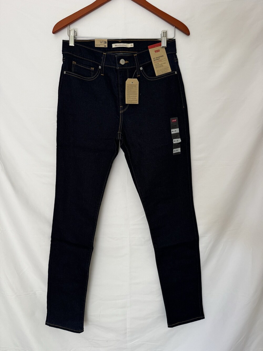 Levis 311 Shaping Skinny Jeans Dark Rinse 28x30 Mid Rise Stretch NWT $69.50